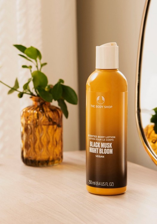 Body shop black musk night bloom Clearance